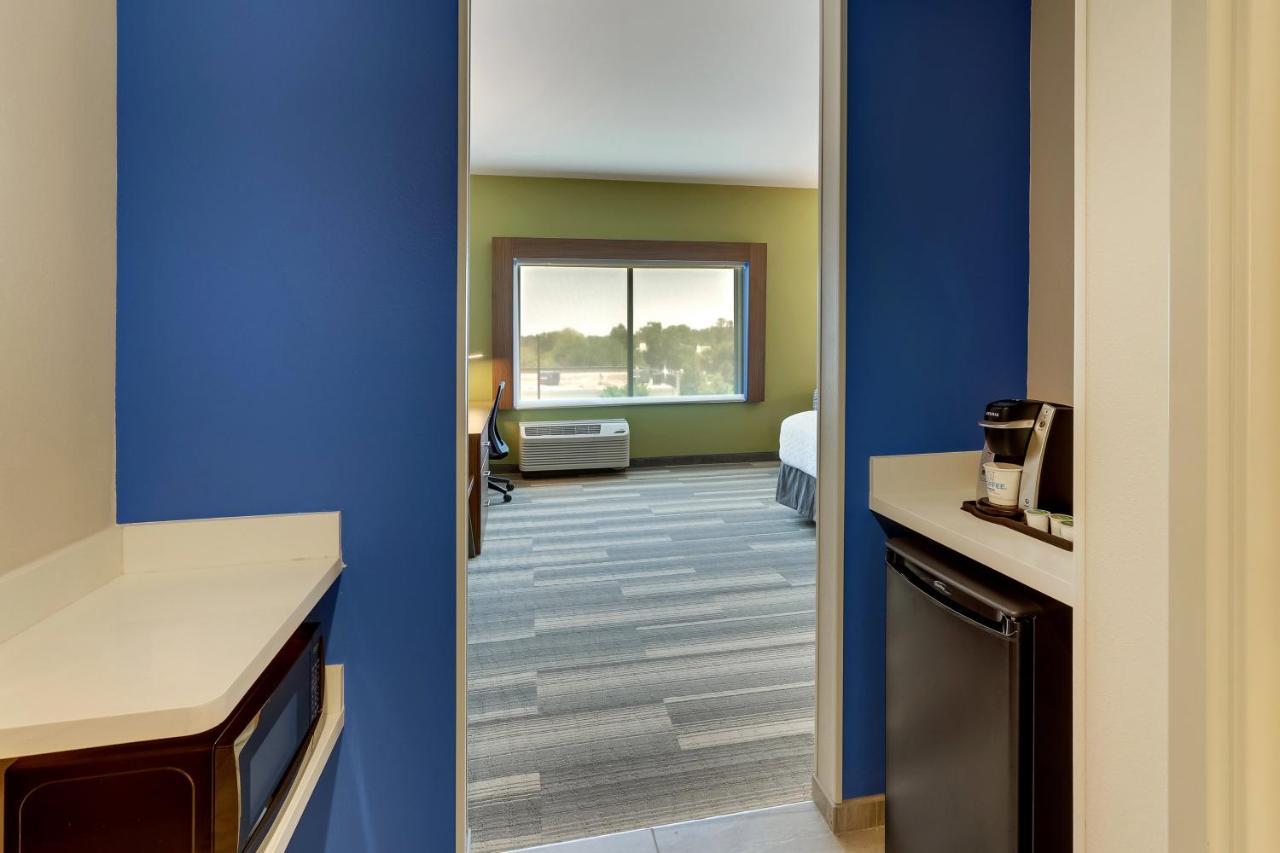 Holiday Inn Express - Wilmington - Porters Neck By Ihg Buitenkant foto